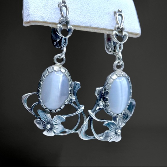 🌺Vintage Czech Sterling & Blue Glass Earrings - Picture 10 of 12